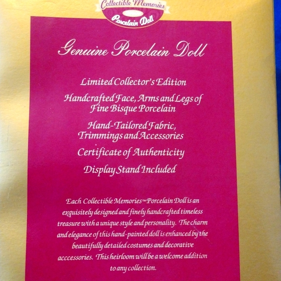 Genuine Porcelain Doll Elaina - Picture 4 of 4